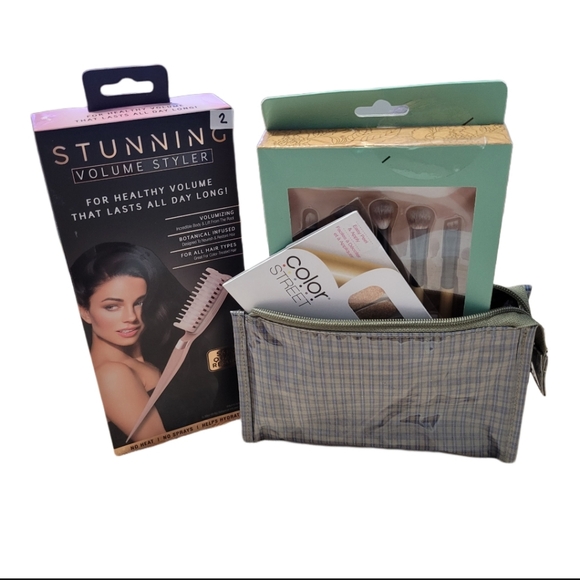 Beauty Bundle Volume adding brush, Nail polish strips, Make-up brushes, & Bag - Picture 2 of 16